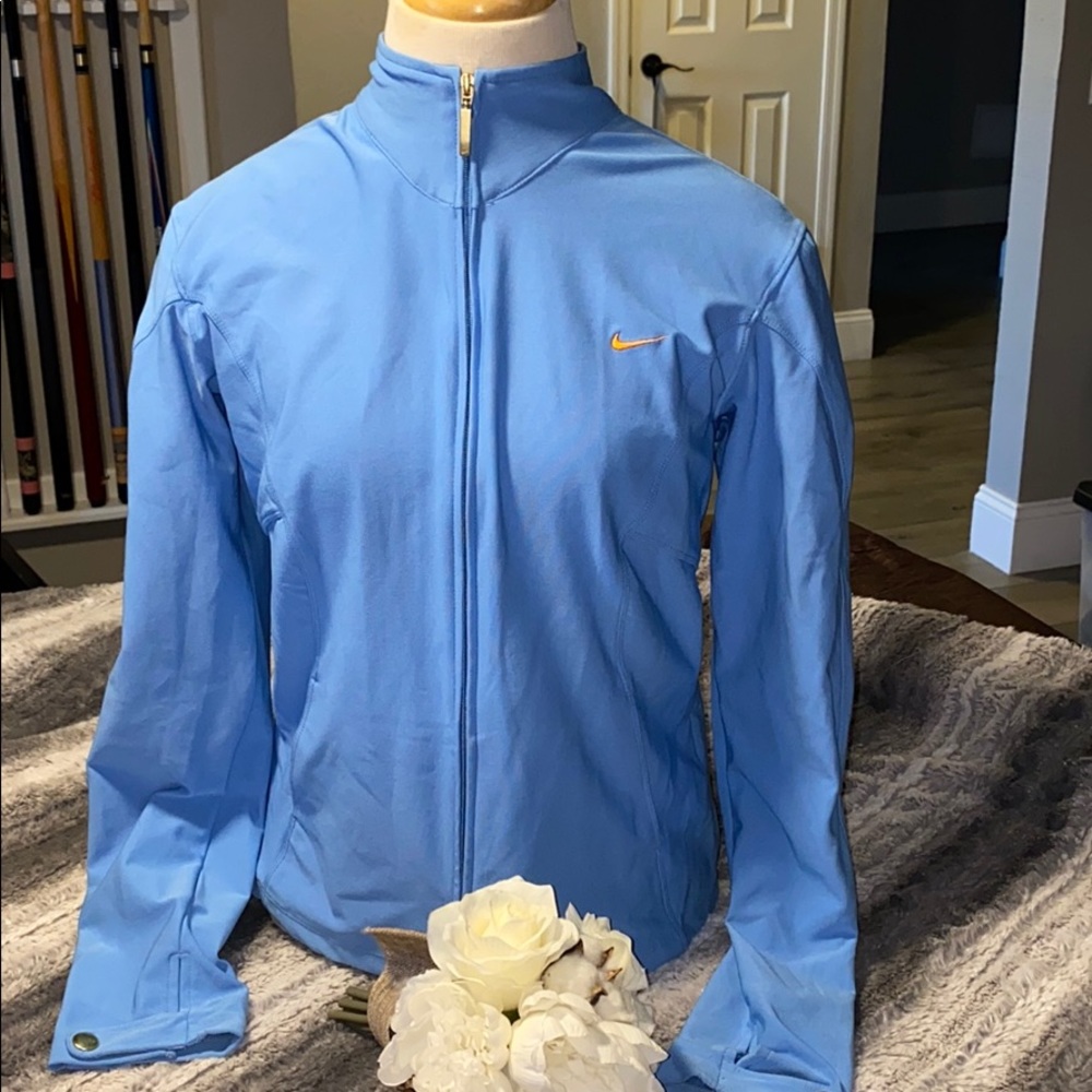 Nike dri fit size medium jacket.